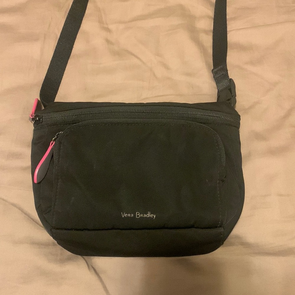 All black belt bag